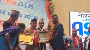 गोरखापत्रको उत्कृष्ट सम्मान डडेल्धुराका पुष्कर भण्डारीलाई