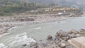 दार्चुलाको नेपाली भूमिमा भारतको तटबन्ध