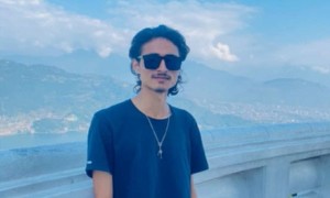 एउटा गोलीले डडेल्धुराका मुकेशको सपना चकनाचुर, ज्यान त बच्यो तर खुट्टा गुम्यो