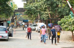 भारतबाट फर्किनेमा बढ्यो कोरोना सङ्क्रमण