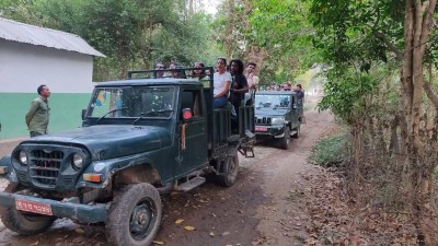 शुक्लाफाँटा भ्रमण गर्ने पर्यटकलाई ‘नेचर गाइड’ निःशुल्क