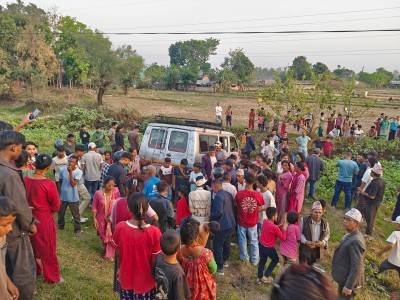 कैलालीमा हाइसले मोटरसाइकललाई दियो ठक्कर, दुई जनाको मृत्यु