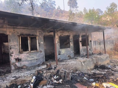 नवदुर्गा गाउँपालिका केन्द्रमा आगलागी, तीन शाखा कार्यालयमा ठुलो क्षति