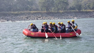 महाकाली नदीमा व्यवसायिक जलयात्राको सुरुवात