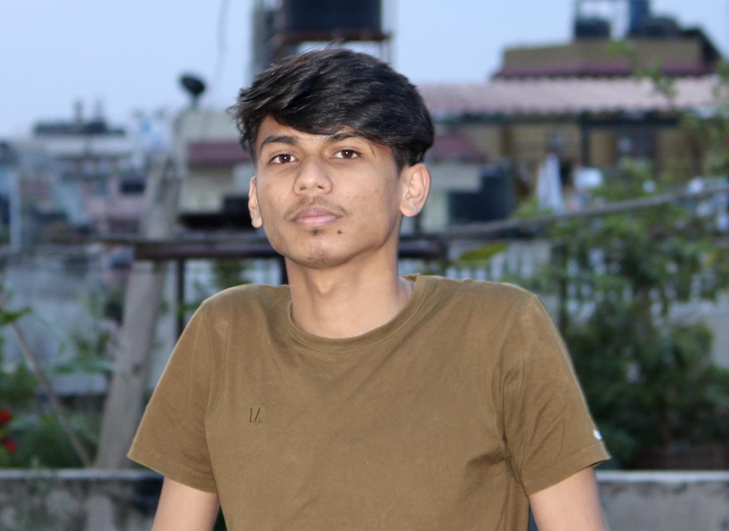 फेसबुकको ‘त्रुटि’ पत्ता लगाउने डडेल्धुराका विपीन, कलिलै उमेरमा कमाउँछन् लाखौं