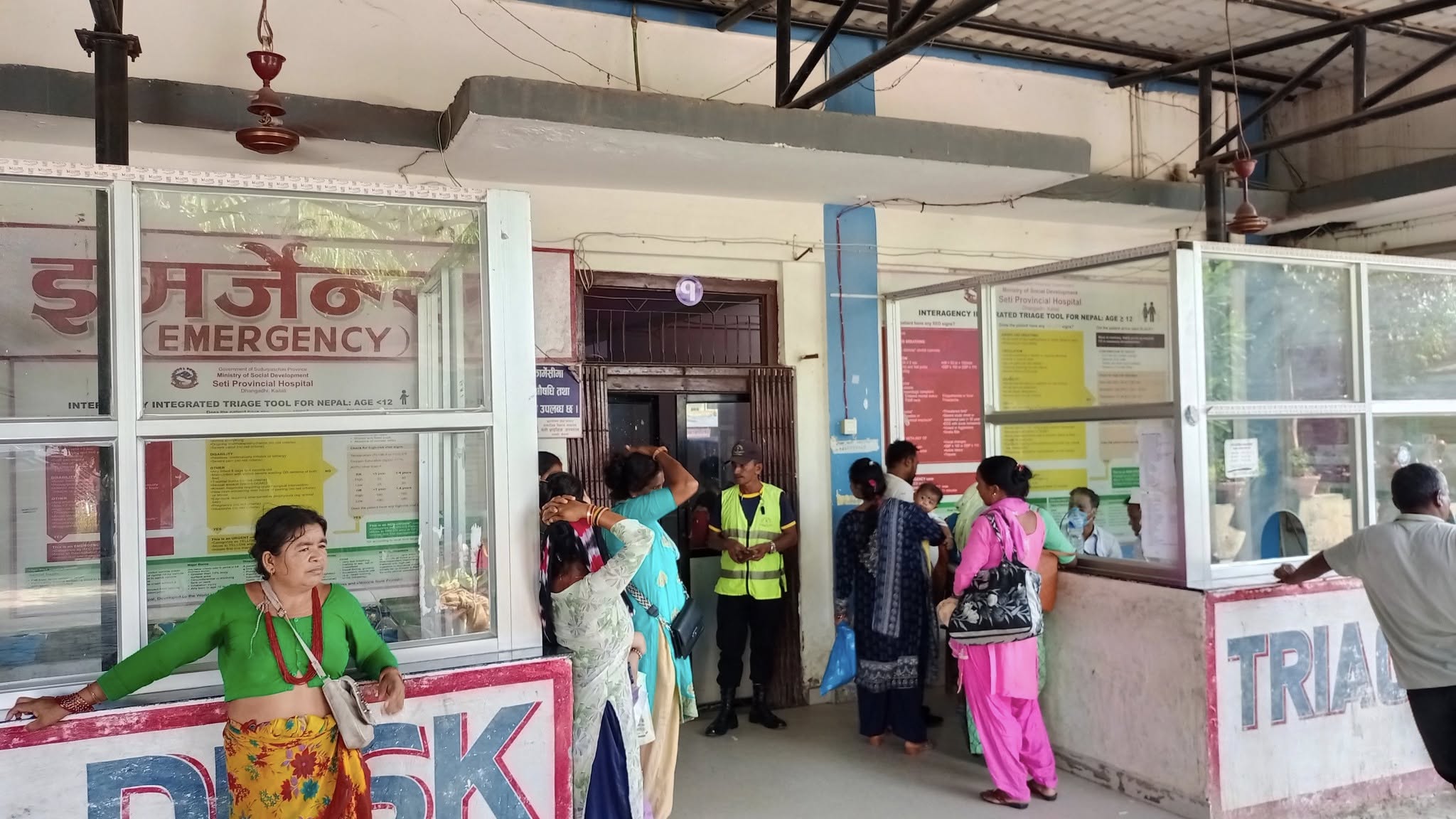 देशभरका अस्पतालमा आकस्मिकबाहेकका सम्पूर्ण सेवा बन्द