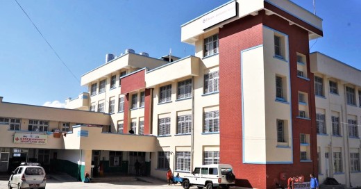 बैतडी अस्पतालको स्वास्थ्य सेवा मापदण्डमा गिरावट, अंक चारले घट्यो