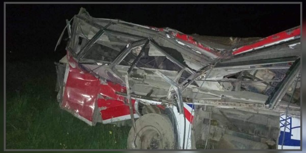 बैतडीमा जन्ती बोकेको बस दुर्घटना, ८ जनाको मृत्यु (नामसहित)