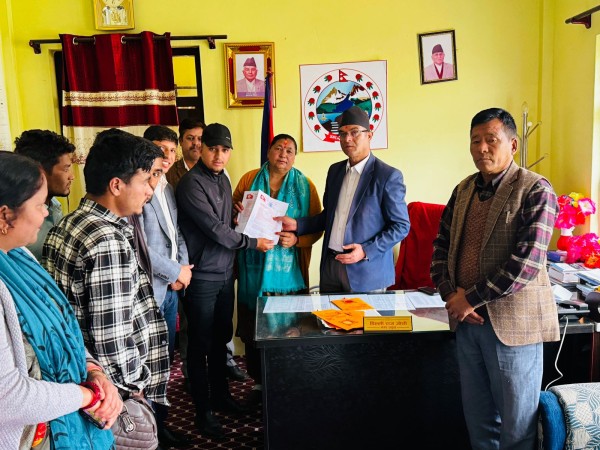 डडेल्धुरामा निशुल्क, सर्वसुलभ र रोजगारमूलक शिक्षा प्रणाली स्थापित गर्न नेविसंघको आग्रह