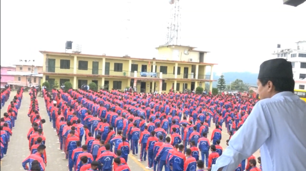 डडेल्धुरामा निजी छाडेर सरकारी विद्यालय रोज्ने चलन,  महेन्द्र मावि बन्याे उदाहरण