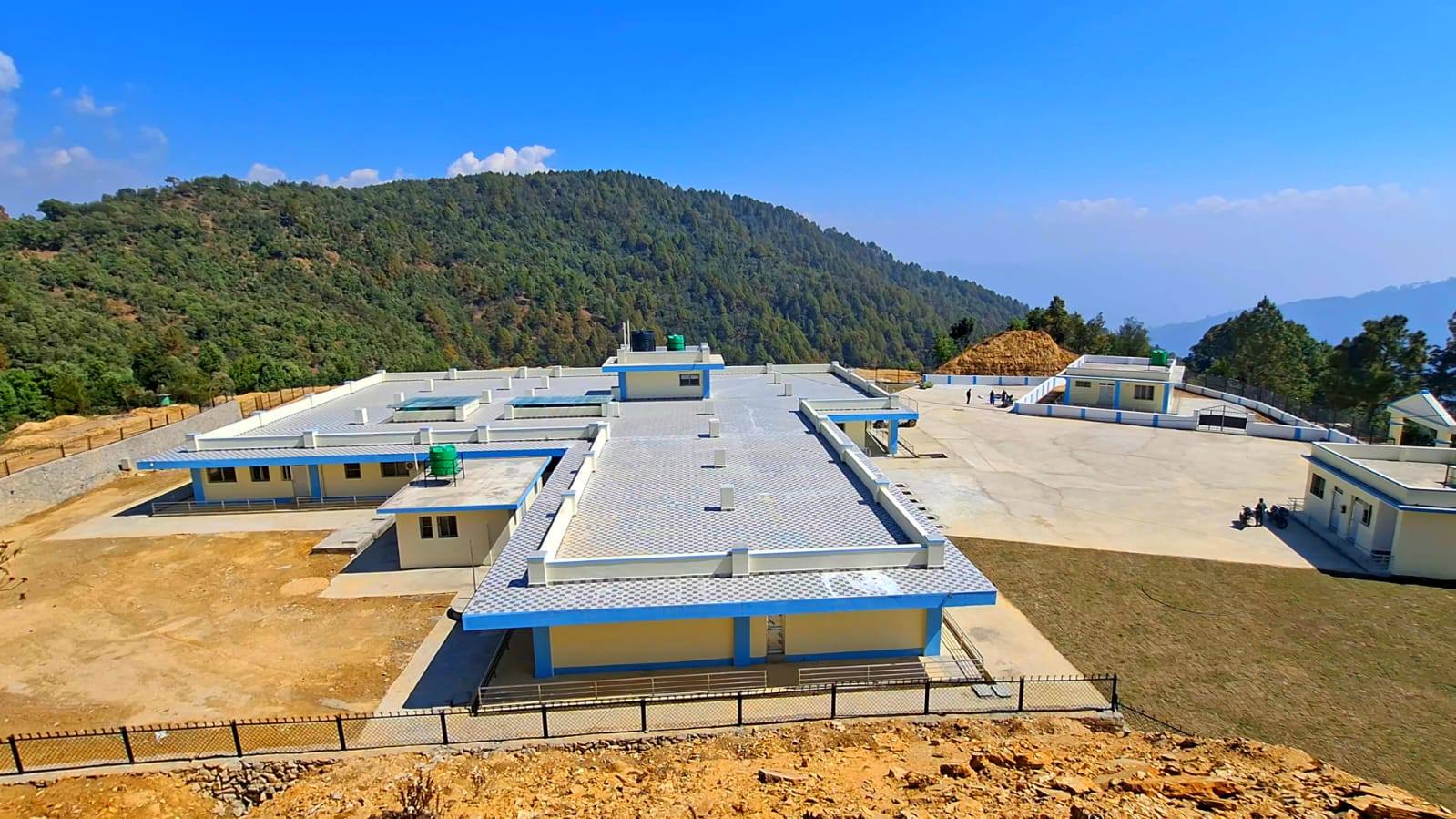 डडेल्धुराको गन्यापधुरामा सञ्चालनमा आयो आधारभूत अस्पताल