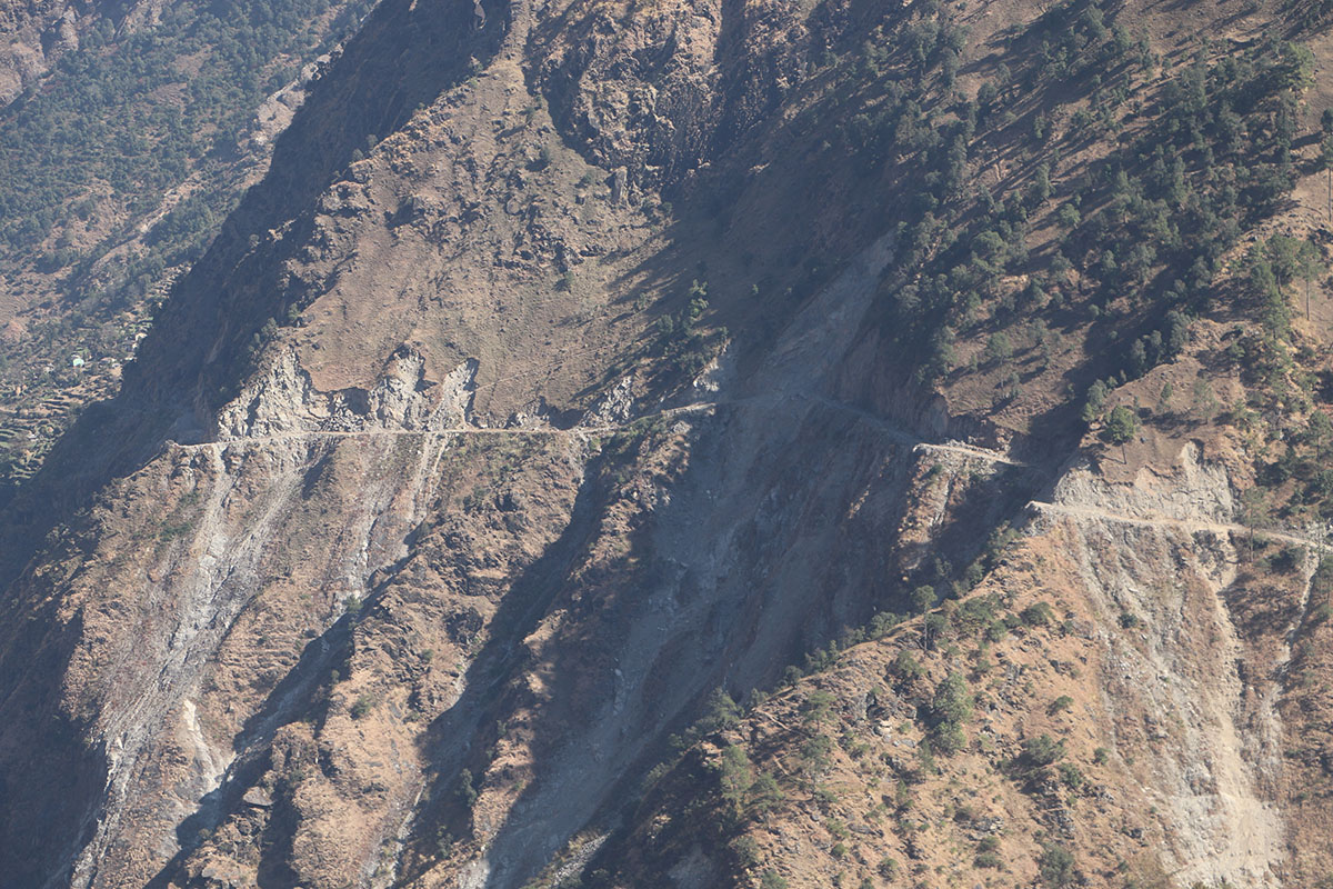दार्चुला–टिङ्कर सडक निर्माण, सेनाले दुईतिरबाट थाल्यो काम